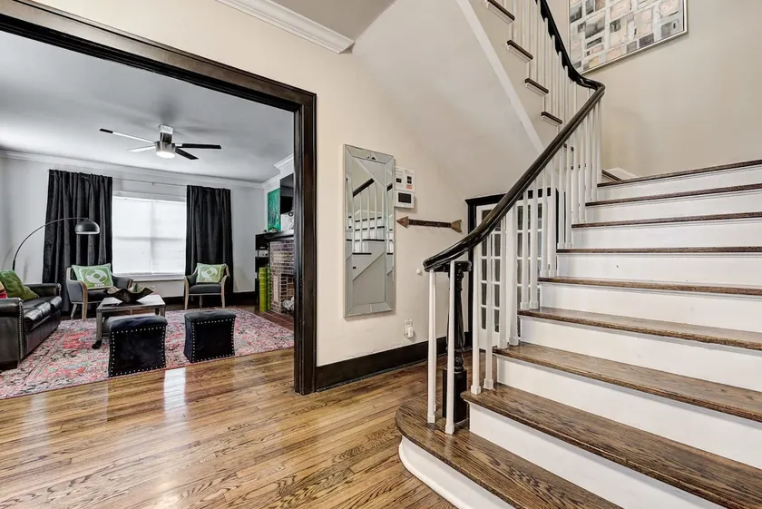 Howes Capitol II-Sleek & spacious-walk to OU Med - Image 1