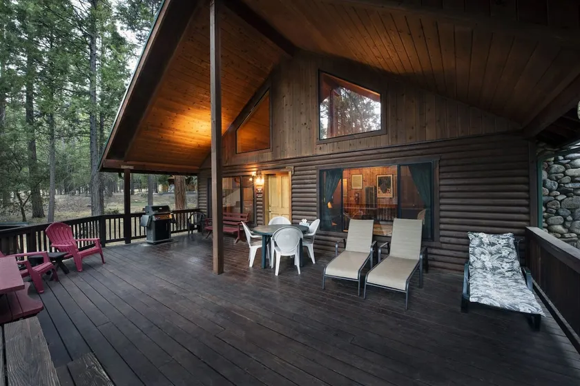 Wawona Cabin - Image 1