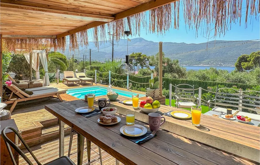 Amazing Home in Porto Germeno With Wifi and 2 Bedrooms - Image 1
