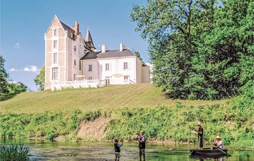 Cozy Home In Ardentes - Image 1