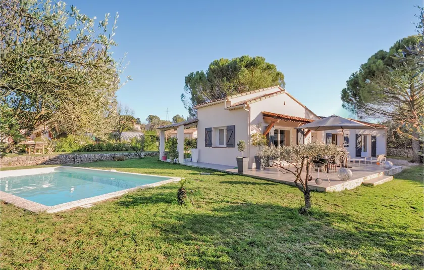Nice Home In Peymeinade - Image 1