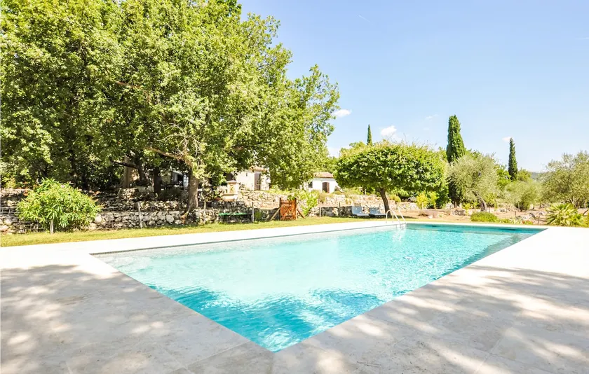 Fantastiskt hem i St. Cézaire sur. - Image 1