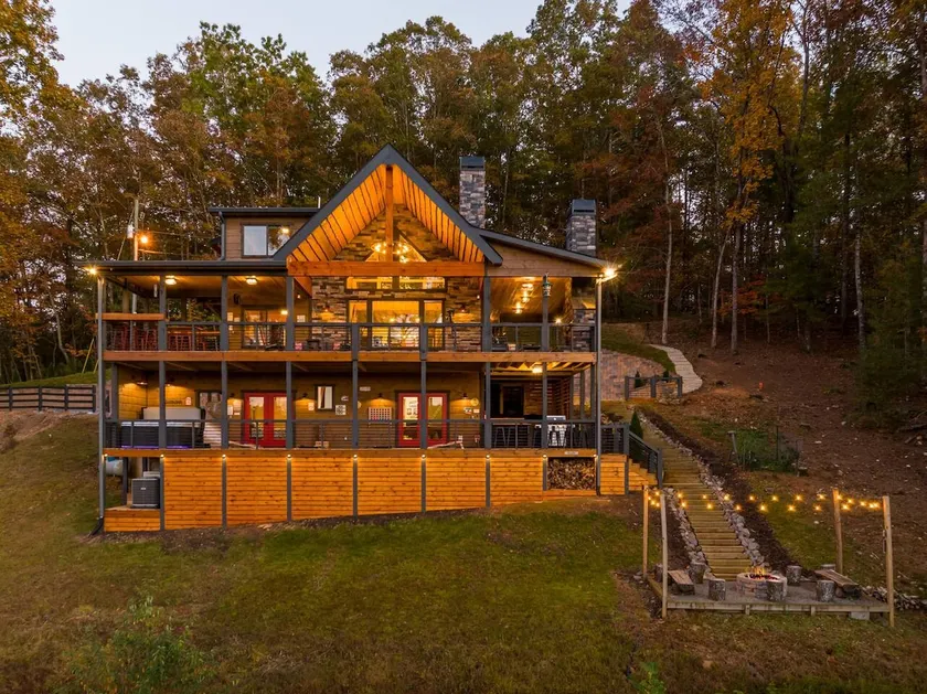 True Heaven Cabin in Ellijay GA - Image 1