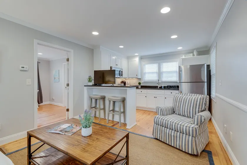 Privat Suite i Downtown Simpsonville - Image 1