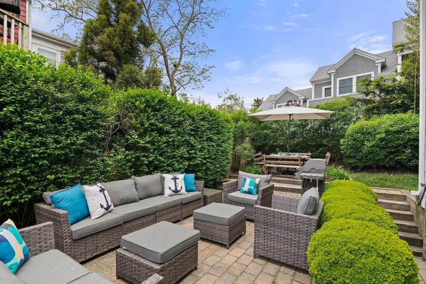 Private Home Great Location Dog Friendly - Image 1