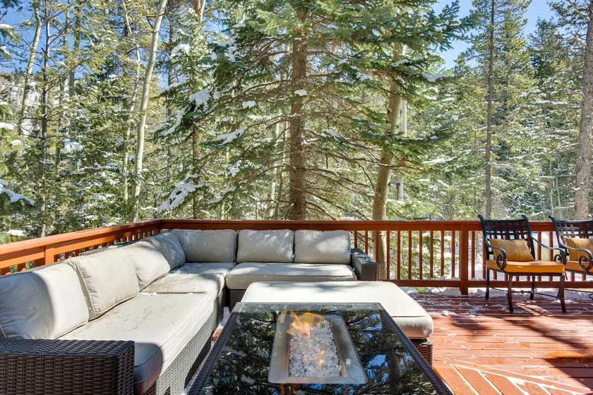 Idaho Springs Cabin w/ Hot Tub on Half Acre! - Image 1