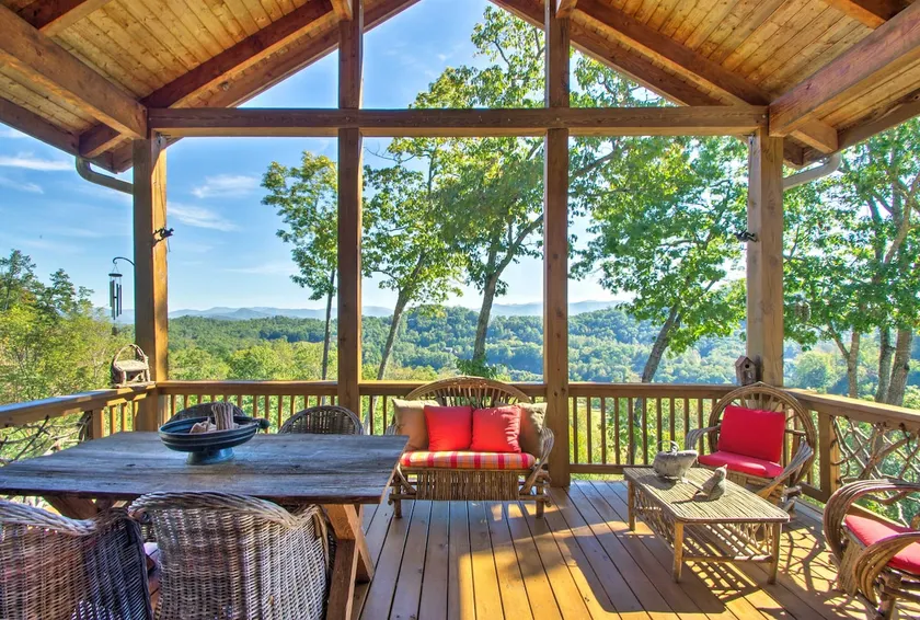 Bryson City Condo w / grande terrasse et vue sur la montagne! - Image 1