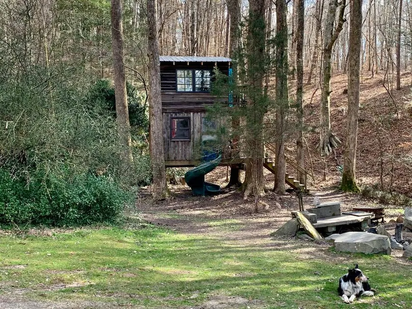 Treehouse {Heated} Eco-farm Retreat at Kaluna Farm - Image 1