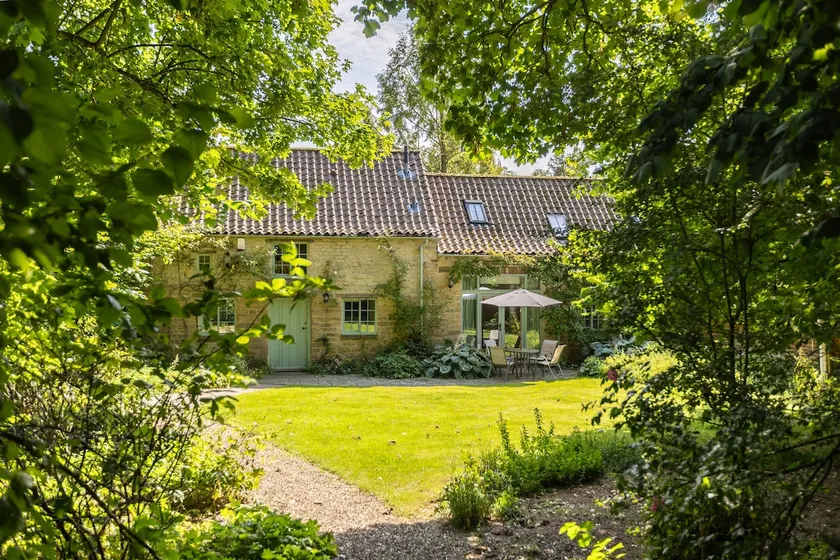 The Coach House at Noelles Cottages - Image 1