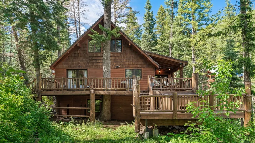 Conifer Creek- Over the River and Through the Woods, Fireplace, Hot Tub - Image 1