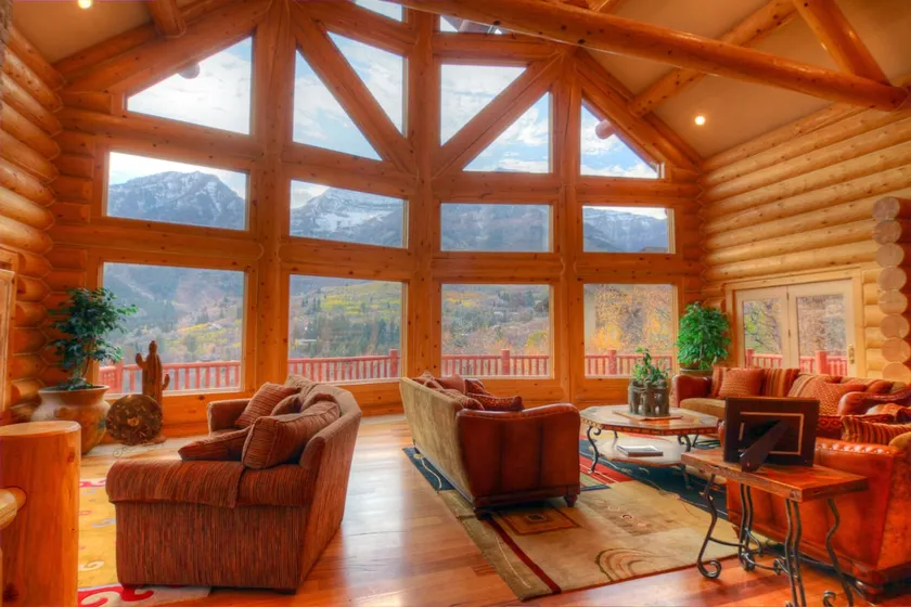Lookout Pointe - Luxury Mountain Lodge - Panoramic Mountain Views - Image 1