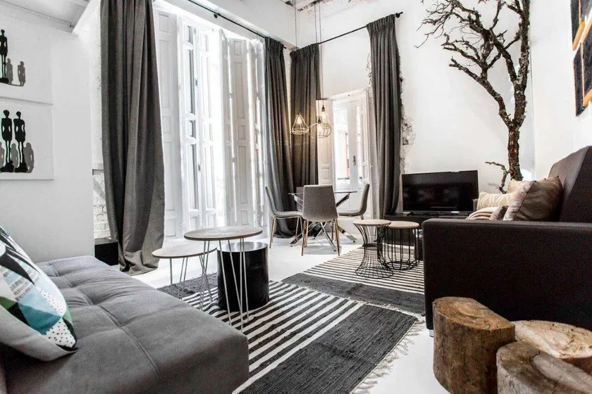 (Almudena) Modern & luxury space near Plaza Mayor - Image 1