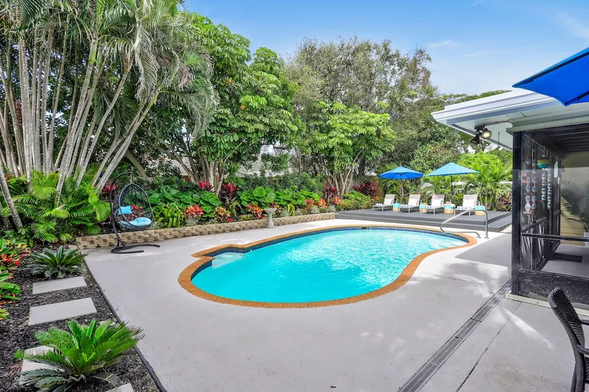 Heated Pool Oasis · 3BR · Near PGA & Juno Beach - Image 1