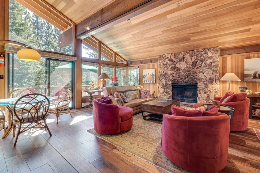 Family-Friendly Truckee Cabin Near Ski Shuttle! - Image 1