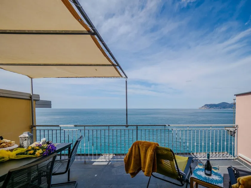 La Lampara Sea View Terrace Apartment with AC - Image 1