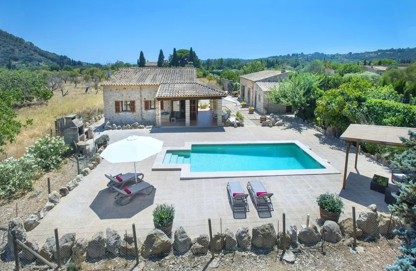 Owl Booking Villa Gabelli - Rustic Stay with Great Views - Image 1