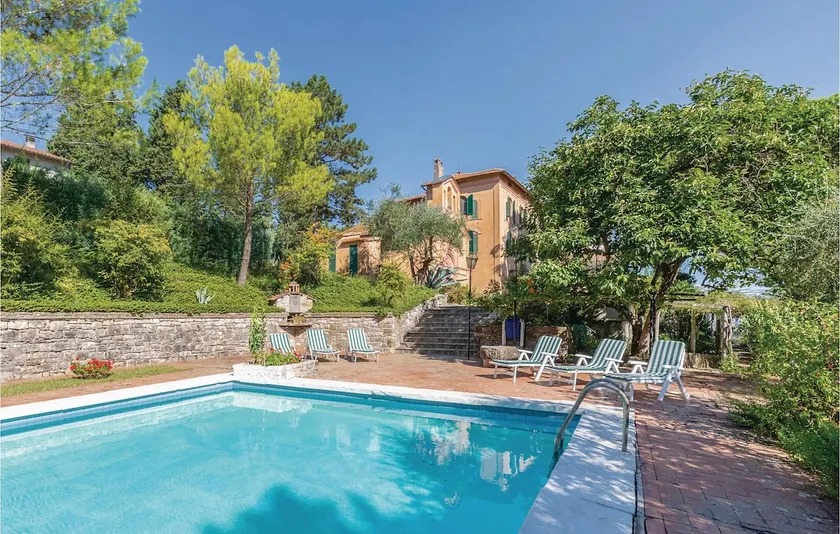 Villa Pasticci - Image 1