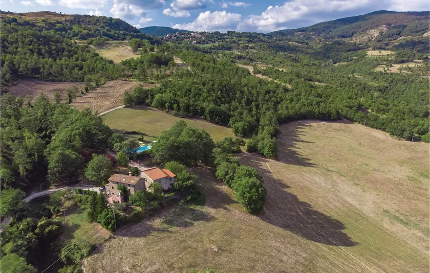 Segalare Farmhouse - Image 1