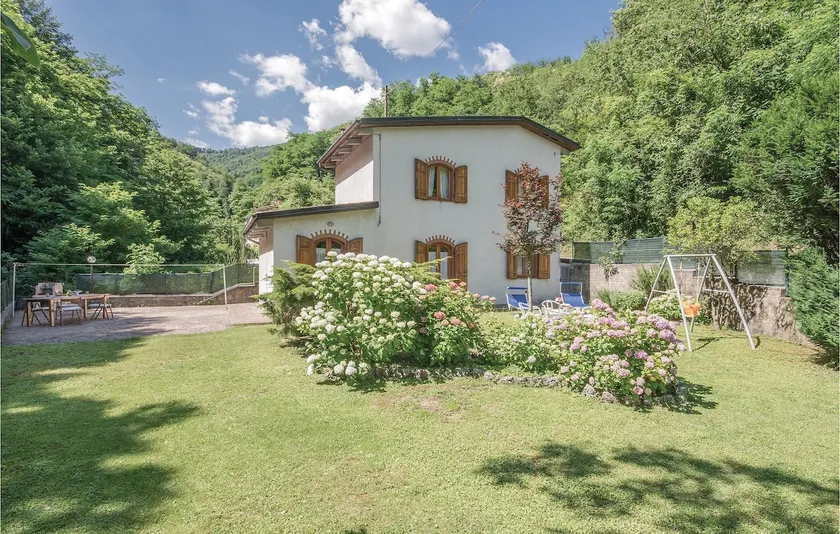 Casa Ciricea - Image 1
