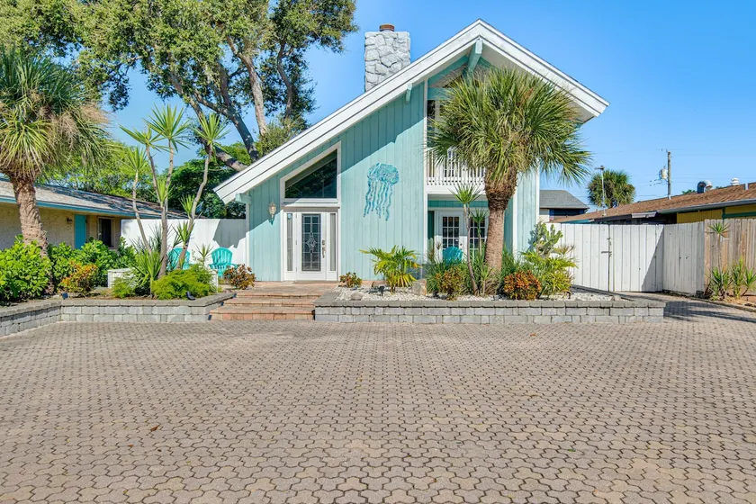 Cape Canaveral Cottage w/ Pool - Walk to Beach! - Image 1
