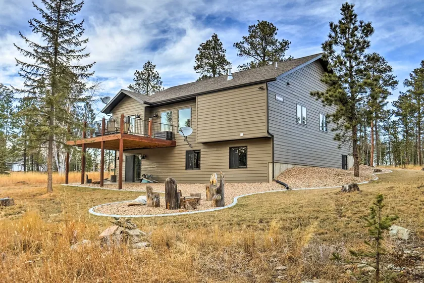 Black Hills Getaway w/ Deck - Near Hiking Trails! - Image 1