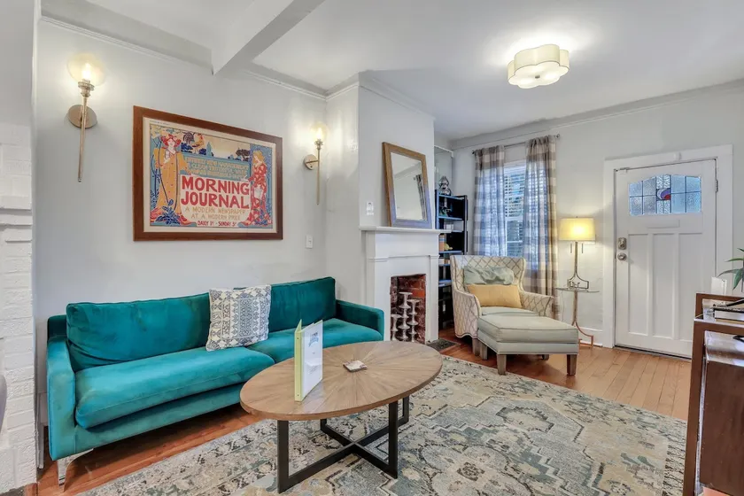 Cool Designer Cottage on Jones by Lucky Savannah - Image 1