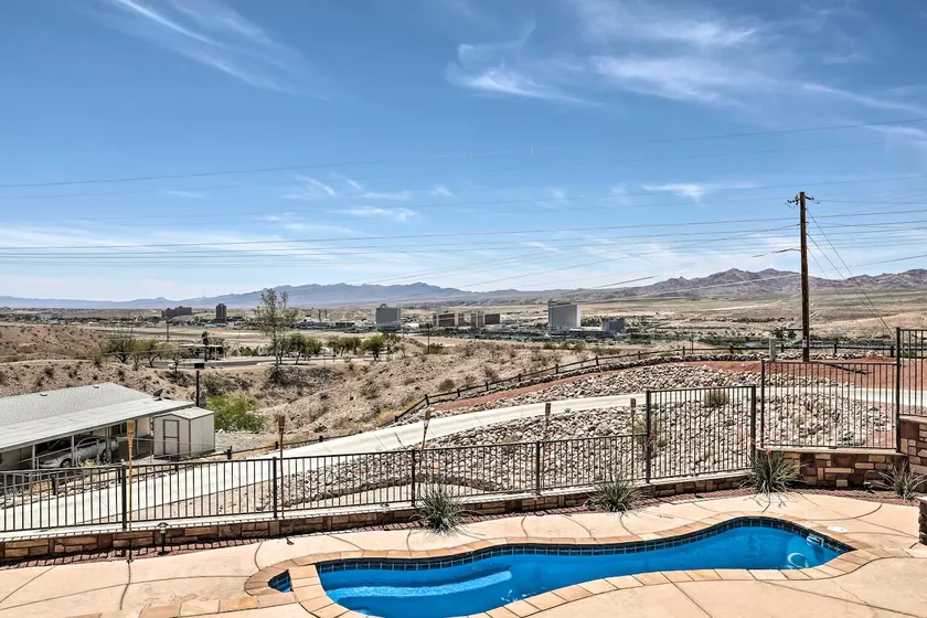 Bullhead City Home w/ Private Pool, Hot Tub & View - Image 1