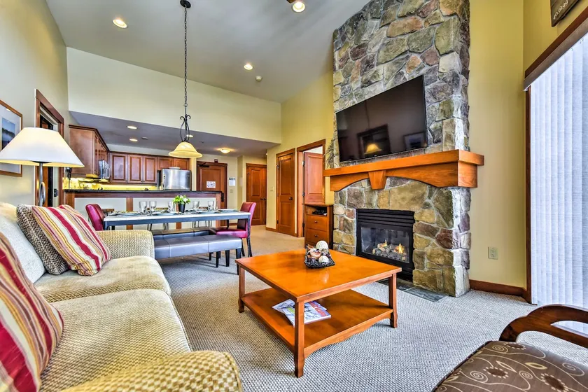 Ski-In / Ski-Out Solitude Resort Condo med utsikt över Mtn! - Image 1