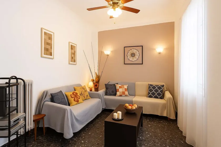 Sofi's Flat in the city center, 5min to the sea - Image 1