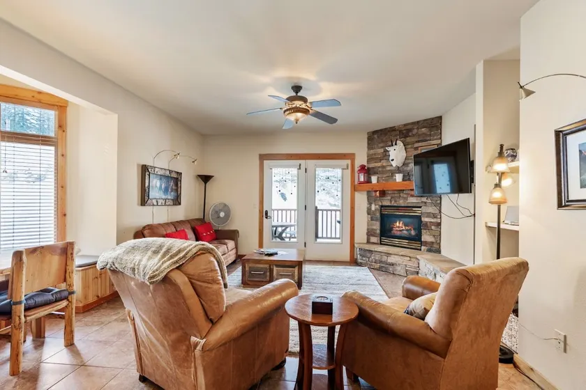 Black Diamond Condo at Whitefish Mtn Resort - Image 1