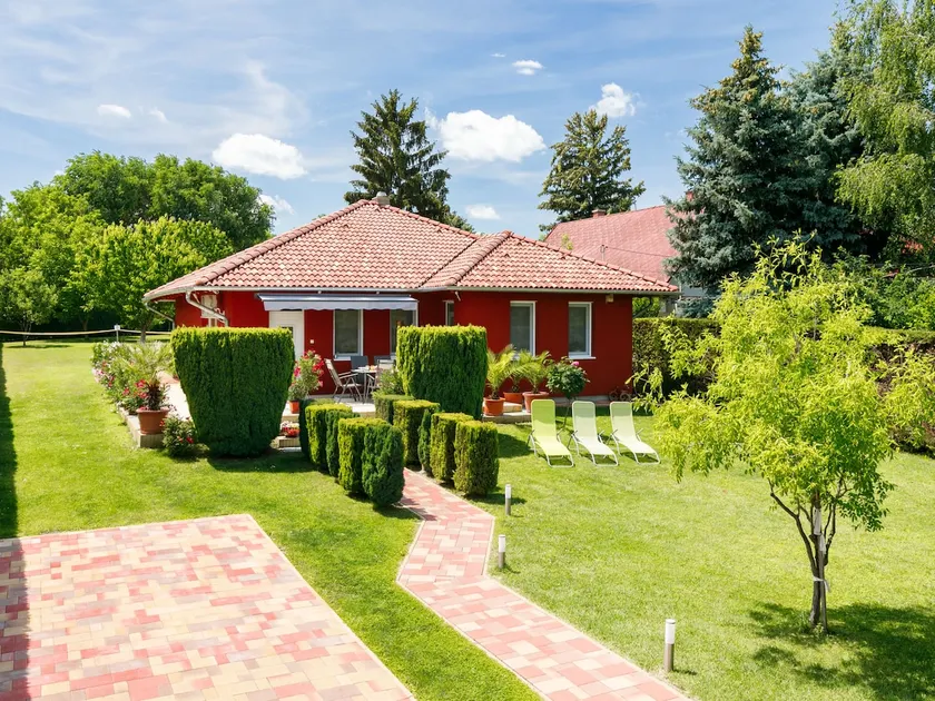 Holiday Home Sunshine by Interhome - Image 1