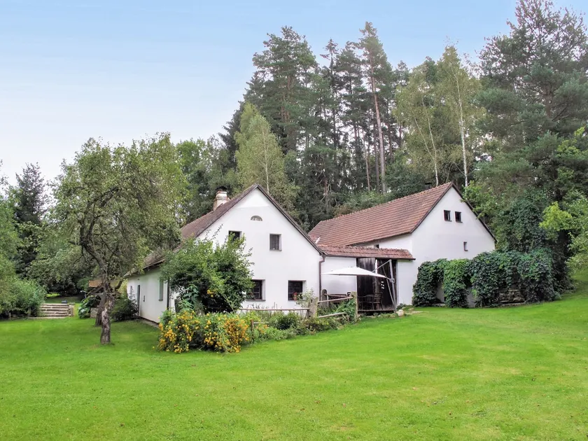 Holiday Home Benešov nad Černou by Interhome - Image 1