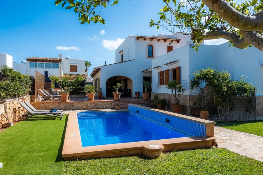 Villa Dos Estels - Image 1