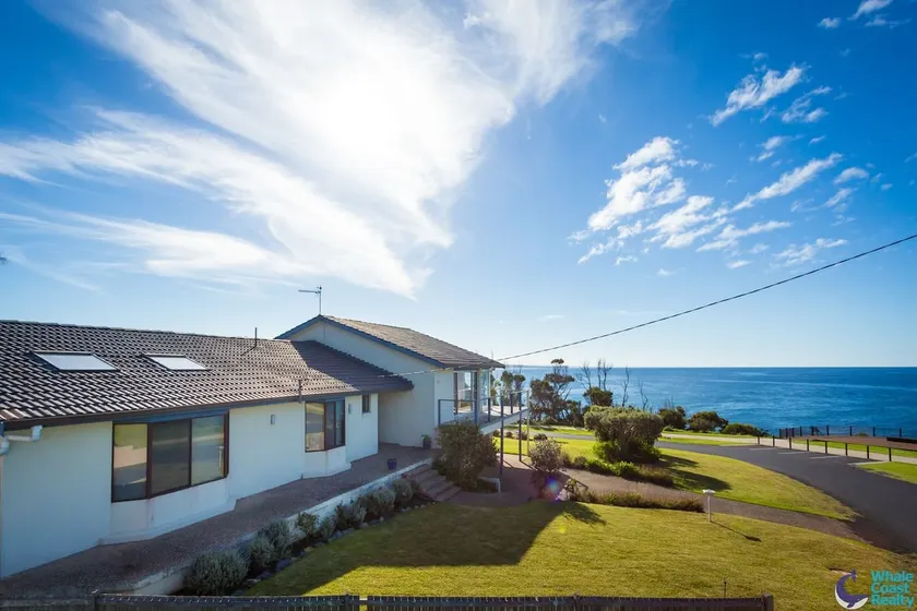 106 Ocean Parade Dalmeny - Image 1