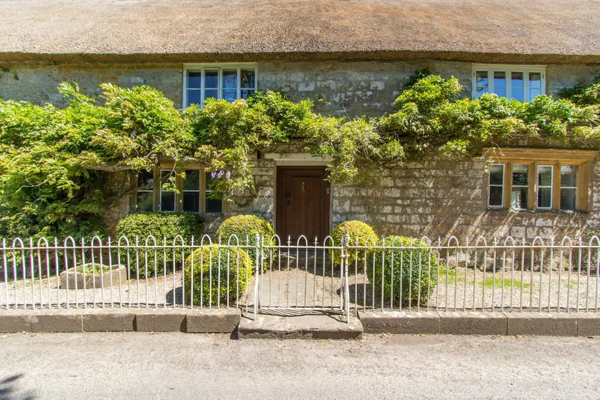 Atherstone Farmhouse - Image 1