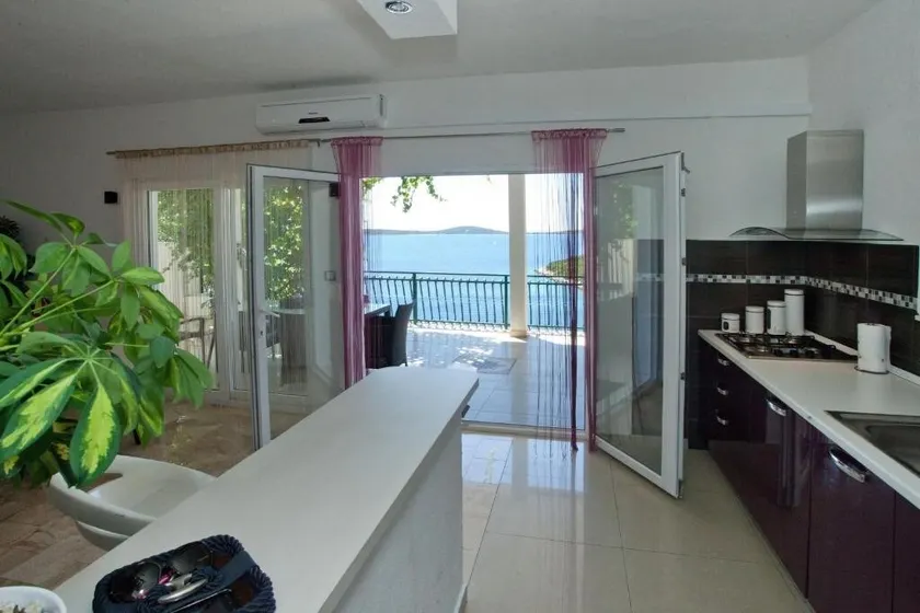 Apartments Paradise With Amazing Sea View - Image 1