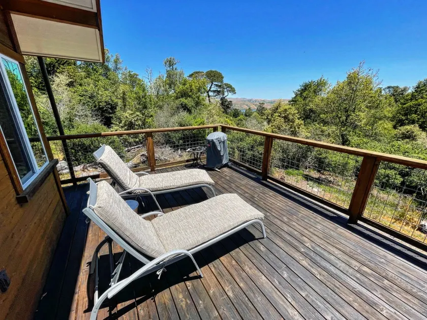Blue Paradise Cottage with view and mosaic garden - Image 1
