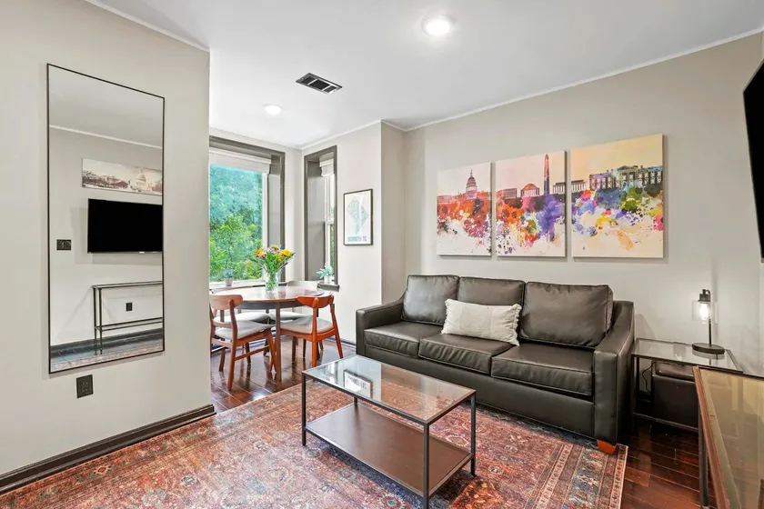 Top-Floor 1BR · Shaw DC · Monthly · Pets OK - Image 1