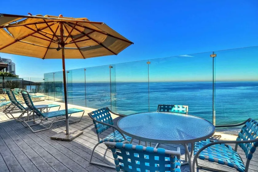 Dana Point Oceanfront Condo med pool, fantastisk utsikt, uppdaterad enhet! - Image 1