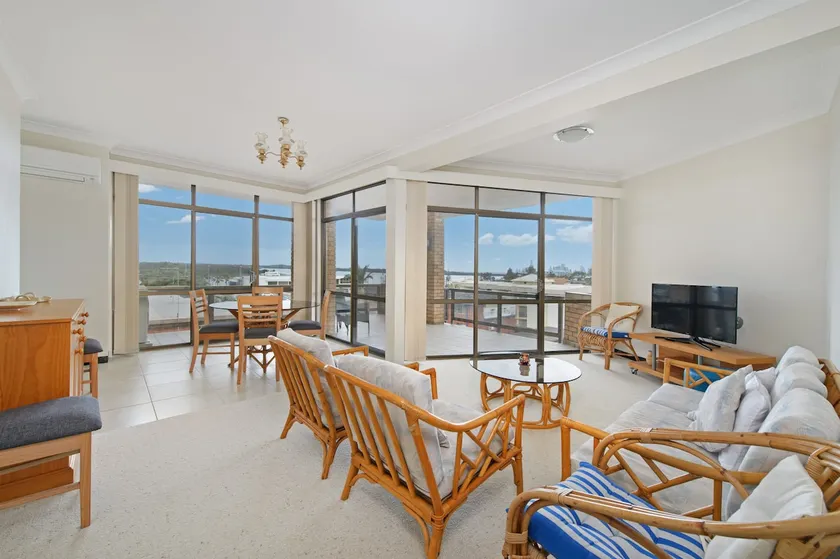 Sandpiper 9, 25 Waugh Street - Image 1