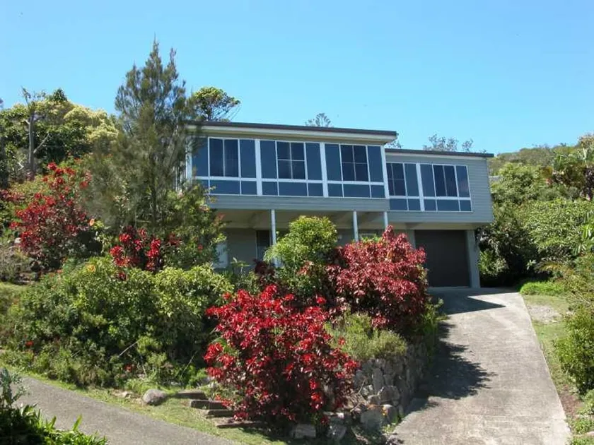 Bally High, 20 Dulconghi Street - Image 1