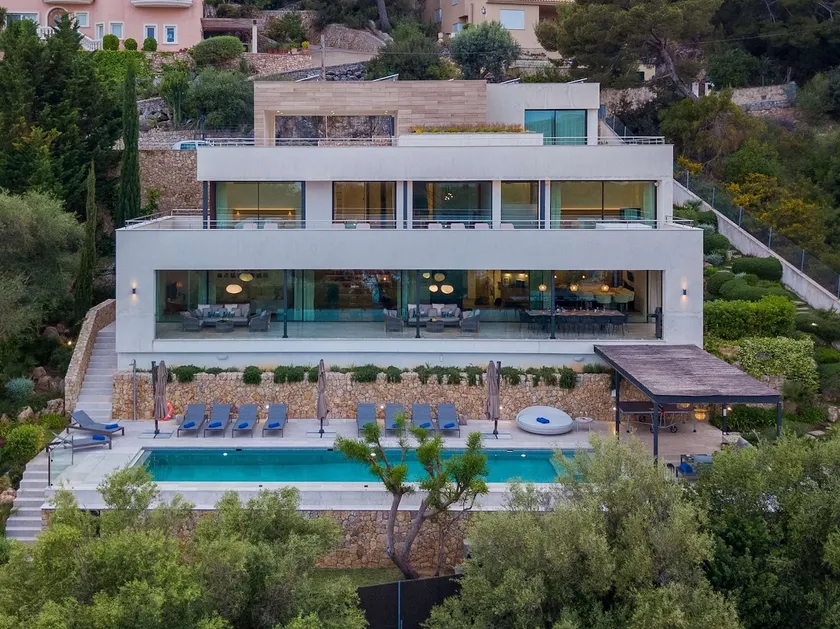 Villa Marvelo - Image 1