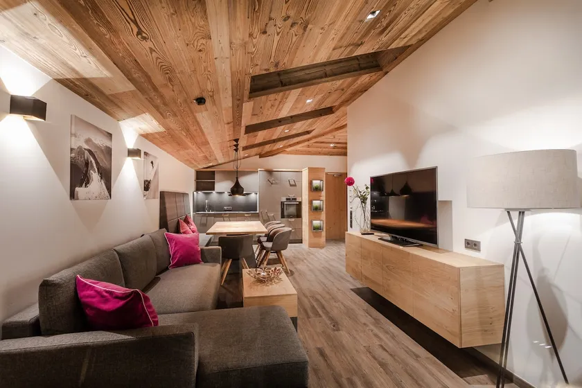 Sr, Top 20 - Ap. 67 m² with 2 bedrooms, balcony 9 m² incl. kitchen - Image 1
