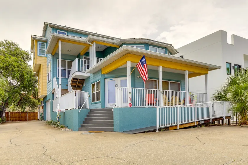350 Ft to Beach! 'Lizard Lair' in Indian Rocks - Image 1