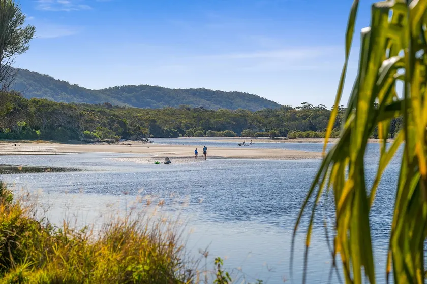 Beachfront 6, 25 Willow Street - Image 1