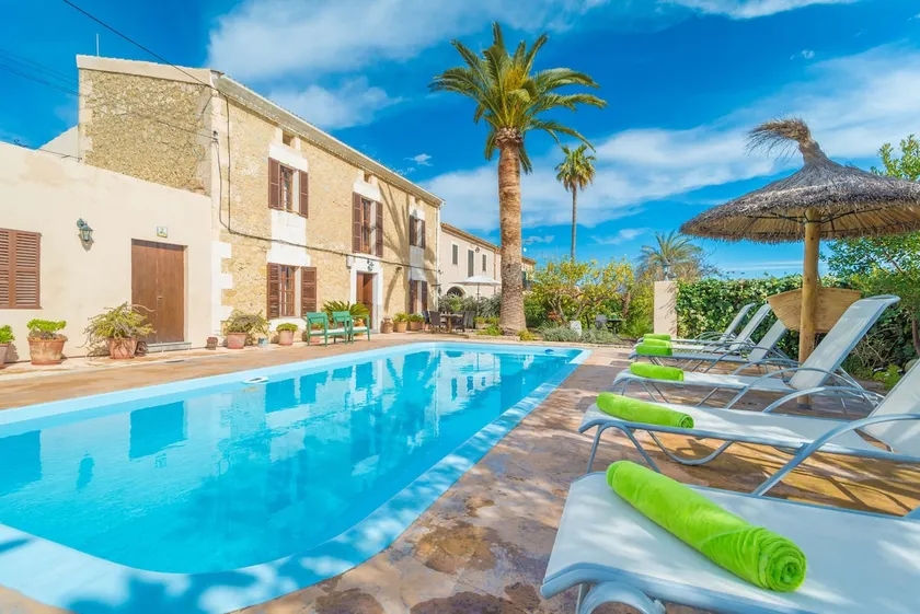 Can Salvador - Villa With Private Pool In Moscari - Image 1