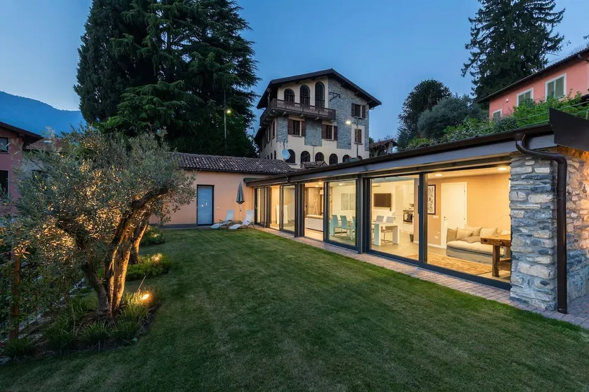 Torno Lumina - Secluded Garden Retreat - Lake View - Image 1