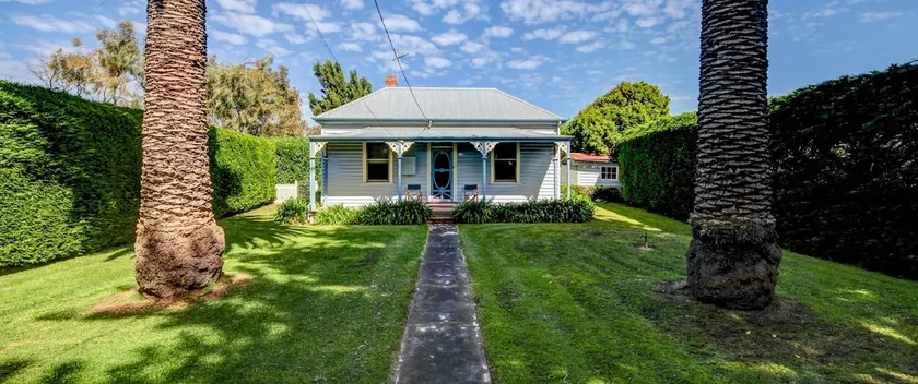 Palm Cottage - Image 1