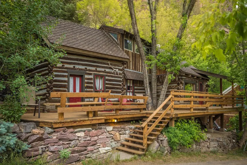 Historic Cabin | Near Downtown | Front Porch with Amazing Views! - Image 1