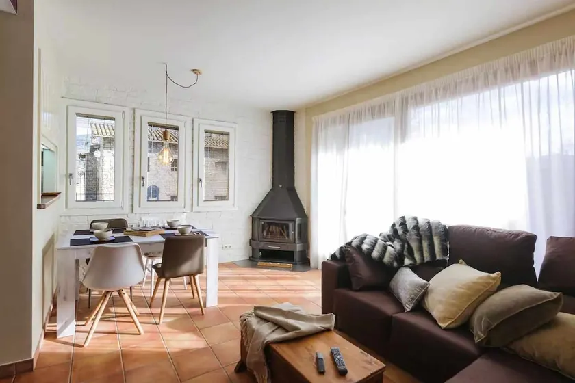 Can Trona Appartement 1B - Image 1